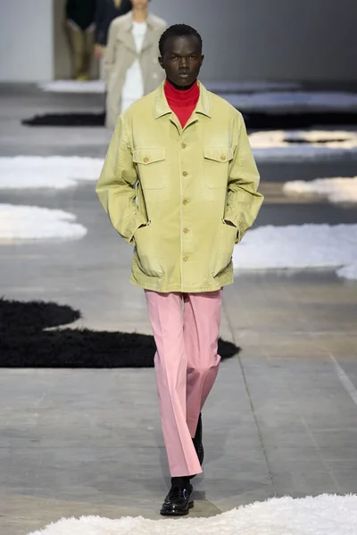 Look 42